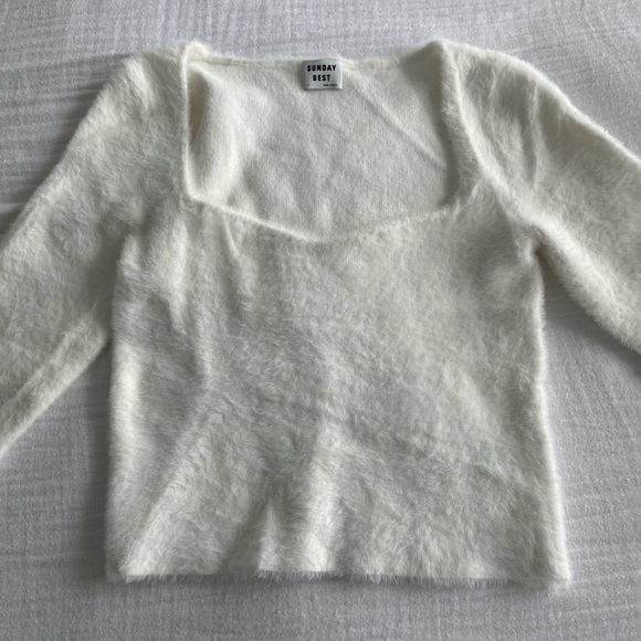 Sunday Best Sweater - Picture 3 of 5